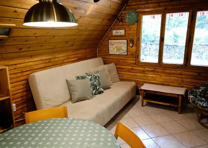 Erdo Kapitanya Vendeghaz Tata