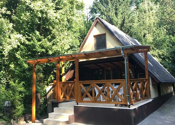 Erdo Kapitanya Vendeghaz *